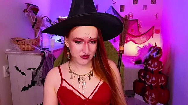Eva_Bellea Adlı Modelin Canlı XXX Sohbeti