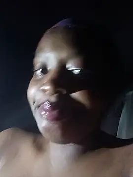 Thick-Sashie's Live XXX Chat