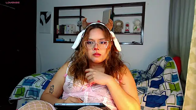Moritamoon Adlı Modelin Canlı XXX Sohbeti