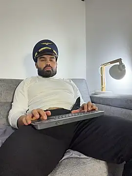 LucaLaurent live XXX chat
