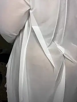 Amandious Adlı Modelin Canlı XXX Sohbeti
