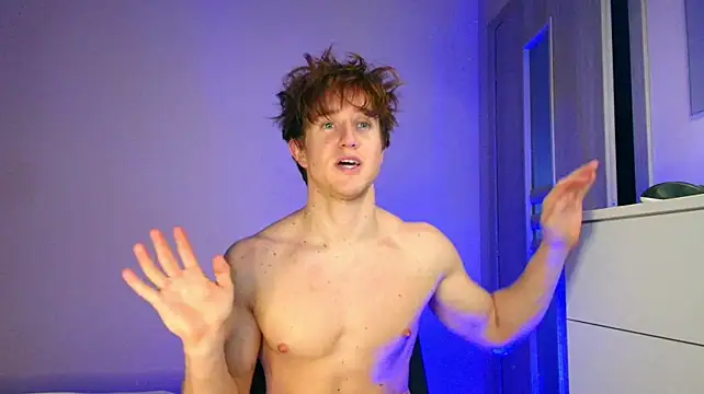 Chatroom XXX en direct de ChristianLevine_