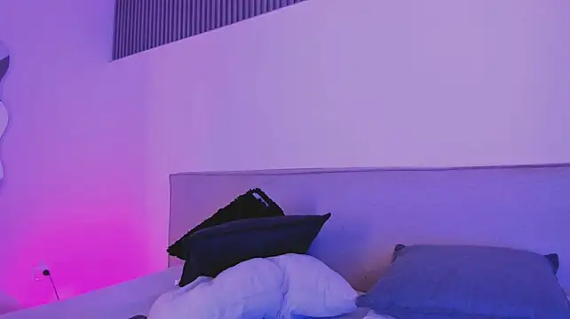 kami_kaze_ – Naživo XXX chat