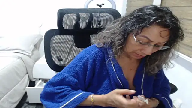 jesy_hot's Live XXX Chat