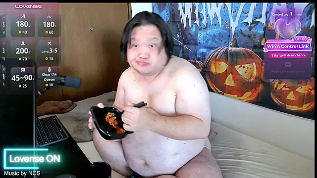 ChubbyBEAR039n Live XXX chat