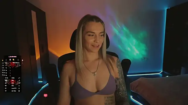 AskAlexan Live XXX chat