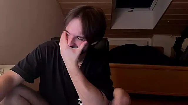 Vlad1sのライブXXXチャット