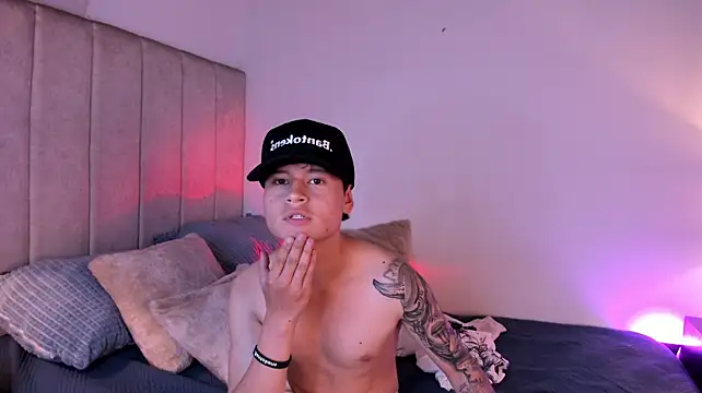 Joe_dark18 即時 XXX 聊天