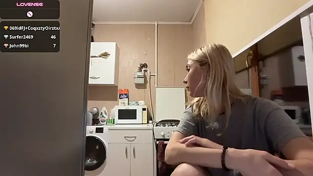 XXX chat uživo modela AngelJeni