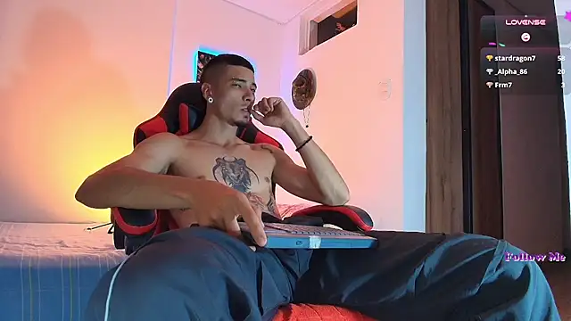 Darkwin666: απευθείας συνομιλία ΧΧΧ