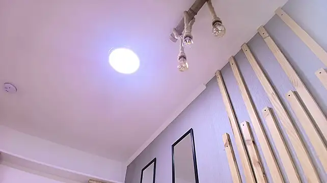 NaughtyMorenna Adlı Modelin Web Kamerası Şovu