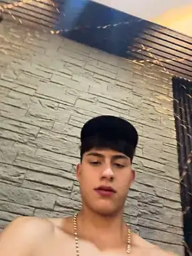 Lander_Cruz live XXX chat