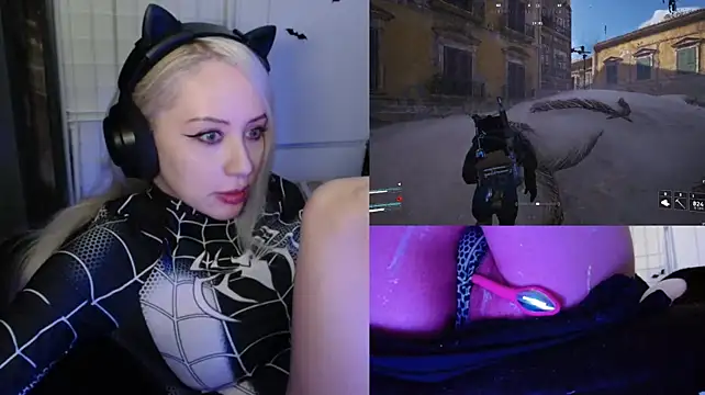 roxxyrowe's Live XXX Chat