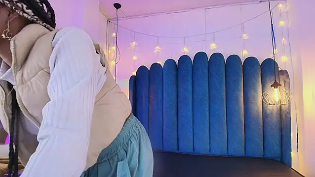 Živý XXX chat Queen_perla_