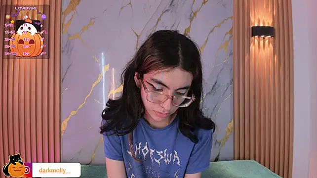Molly_A Live XXX-Chat