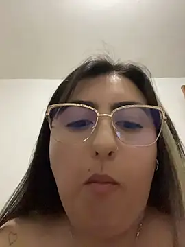 Karo_Velvet's Live XXX Chat