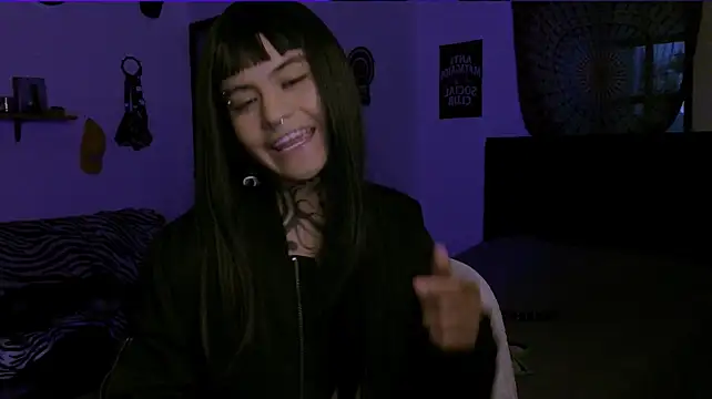 Živý XXX chat alex_one888