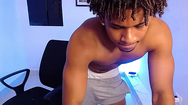 XXX chat uživo modela kai_vip