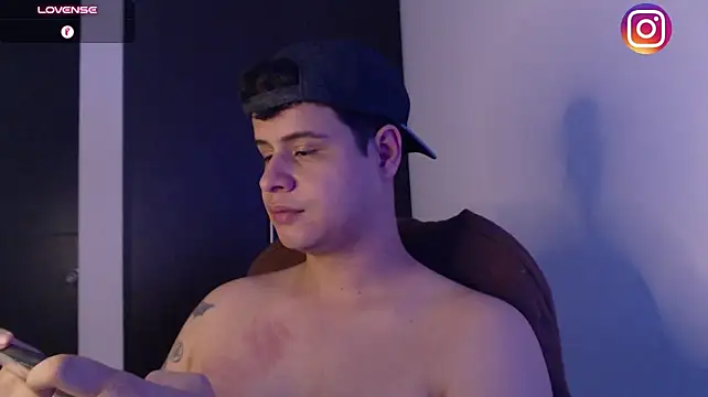 BjornSteel's Live XXX Chat