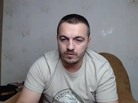 MasterTaylor XXX чат на живо