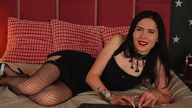 Chatroom XXX en direct de RoseRiva