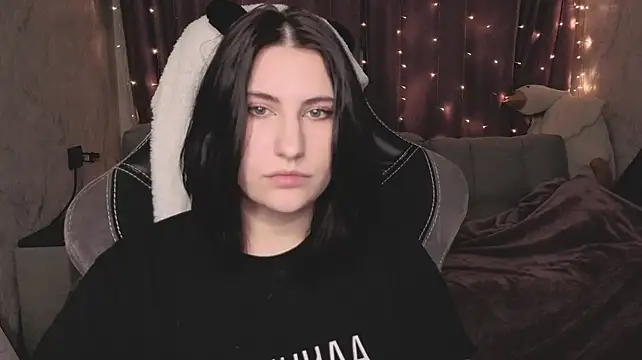צ'אט XXX בשידור חי של dj_eban_