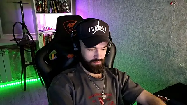 Онлайн чат XXX _Serious_Man