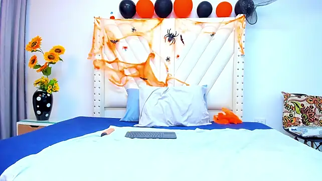 Paulynavera's Live XXX Chat