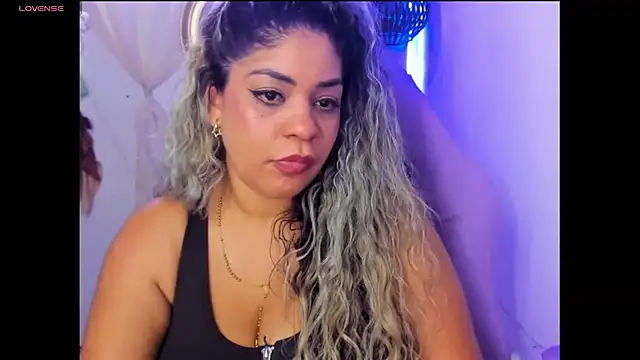 צ'אט XXX בשידור חי של Mavlatin22