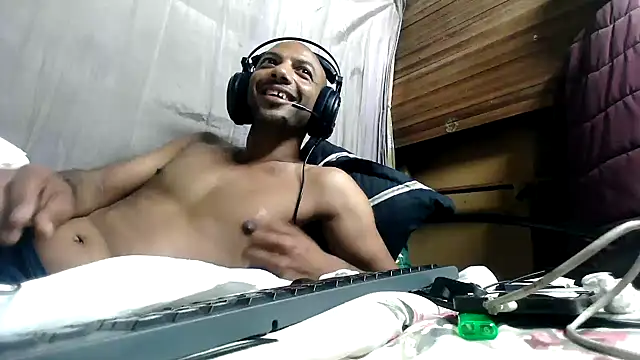 צ'אט XXX בשידור חי של Camodick