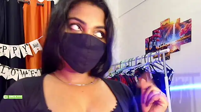 Goddess_niharikaa 网络视讯表演