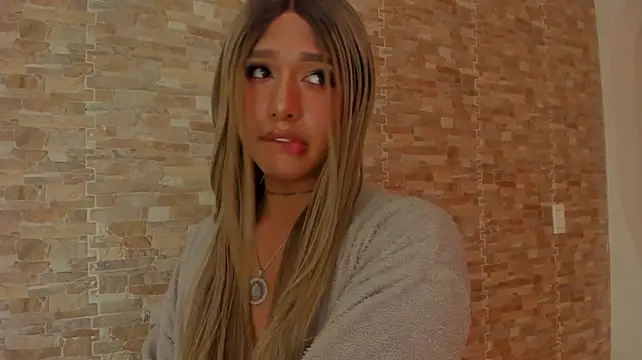 Dreams_Chloe Adlı Modelin Canlı XXX Sohbeti