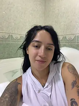 EmmyEvans1's Live XXX Chat