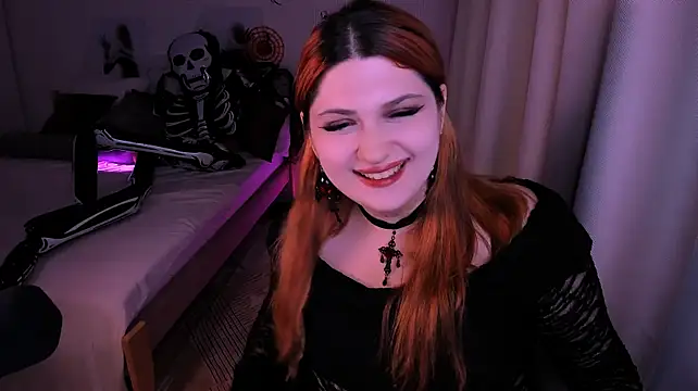 FieryMilena Adlı Modelin Canlı XXX Sohbeti