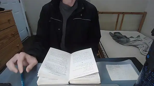 Allen8707 élő XXX-chatje
