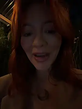 Chat +18 de ImSeleneWild ao vivo
