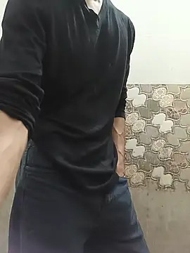 itsmemadhu2019's Live XXX Chat