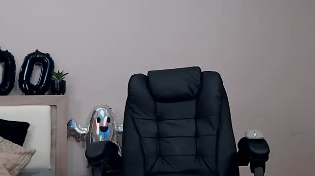 Živý XXX chat KaneHunter