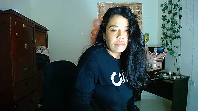 צ'אט XXX בשידור חי של AmaraRoberts420