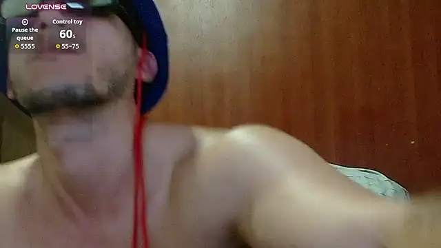 MarcusMilarcn Live XXX chat
