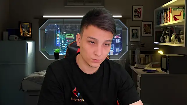 Justin_time111's Live XXX Chat