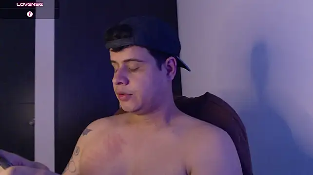 BjornSteel's Live XXX Chat
