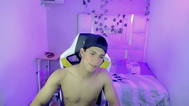jero_stone's Live XXX Chat