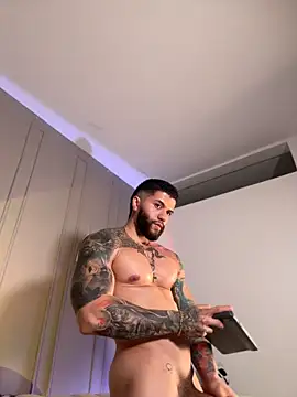 Živý XXX chat Frank_Farrell