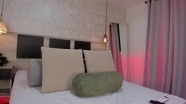 Chat +18 de Valentina_carter1 ao vivo