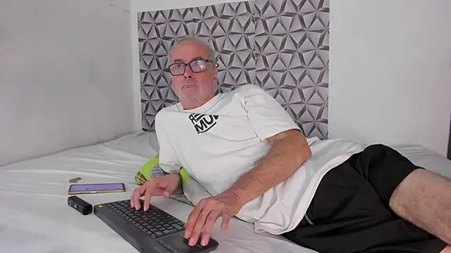 david_holman's Live XXX Chat