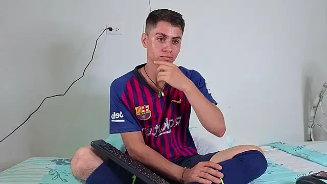 Mike_Ryderr Chat XXX live