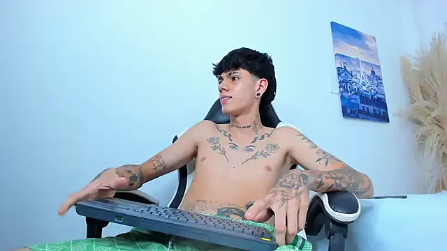Tommy_valverde – Naživo XXX chat