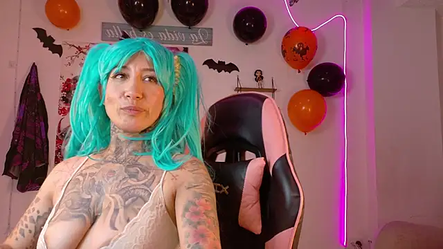 Everlyn_Sex XXX чат на живо