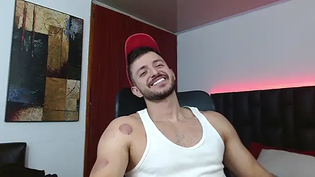 Marcus_lafourt's Live XXX Chat
